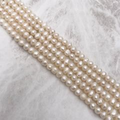 淡水パール 真珠 ポテト 4mm 4.5mm 小粒 バロック 無核 ホワイト系 半連19cm ハンドメイド 素材 パーツ ビーズ tp0004
