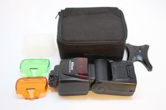 ■極上品■ Nikon フラッシュ スピードライト SB-700 ＊24215
