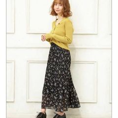 イング INGNI 黒 花柄 ロングスカートプリーツ フレア Aライン きれいめ