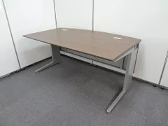 オカムラ　プロユニット　幅1600　平机　平デスク　役員用デスク　マネジメント　在宅　テレワーク　中古デスク　中古家具