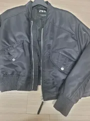 ZARA(ザラ) ボンバージャケット