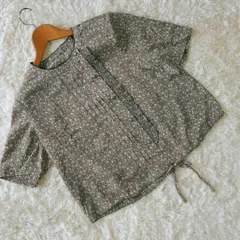 レディース ブラウス 小花柄 半袖 肩パット 195