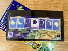 外国切手　記念切手🌛オルダニー島 1999年月食 小型シート🌛