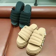 2024年最新】ugg サンダルの人気アイテム - メルカリ
