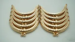 0512 がま口 口金 ハンドメイド 手芸 金属 パーツ ライトゴールド アンティーク調 幅約8.5cm 10個セット 資材 手作り 材料 素材 作製 財布 印鑑ケース 小銭入れ 大きめ バッグ 丸形 裁縫 ゲンコ 縫い付けタイプ 専門