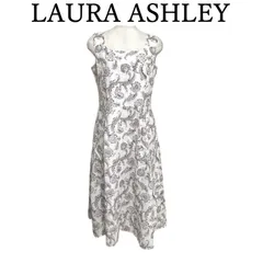 ローラアシュレイ レディース　ワンピース 　エレガント　膝下 ノースリーブ フラワープリント 紫花柄 白 9号