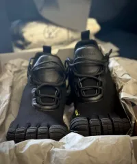 2025年最新】vibram balenciagaの人気アイテム - メルカリ
