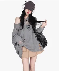 ダメージ加工ーセーター 　フリーサイズ　長袖　オフショルダー　ヴィンテージ加工　個性的　かっこ可愛い