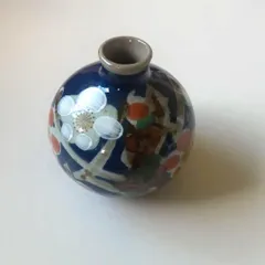 梅柄花瓶／未使用 2025年最新】陶器 花器 花瓶 梅の花の人気アイテム - メルカリ