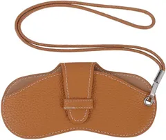 CARRY ALL BEFORE ONE メガネケース ネックストラップ付き 眼鏡ケース 薄型 スリム ソフト PUレザー 軽量 コンパクト 収納 持ち運び 携帯用 ストラップホール( ブラウン,  タイプA)