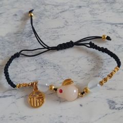 華流 中華ブレスレット 福 うさぎ 黒紐 金