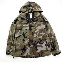 Carhartt 迷彩 フード付きジャケット Carhartt 迷彩 フード付きジャケットブランド