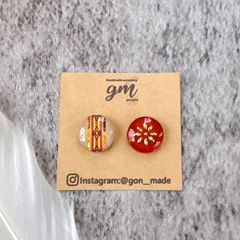 ネイティブPOPレジンピアス（ベージュ×テラコッタオレンジ）［サージカルステンレス］※イヤリング変更可能