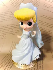 シンデレラ　キューポスケット　ディズニー