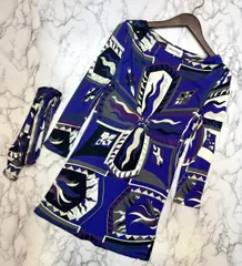 【中古】 EMILIO PUCCI （エミリオプッチ） チュニック  ﾜﾝﾋﾟｰｽ レディース衣類 ワンピース  7分袖 プッチ柄 総柄 ブルーのサムネイル