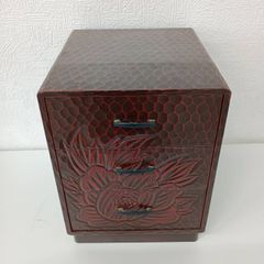 鎌倉彫り　3段　小物入れ　小型家具