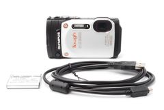 OLYMPUS オリンパス デジタルカメラ STYLUS TG-860 Tough ホワイト 防水性能15ｍ　#573