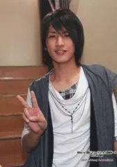 【中古】生写真(ジャニーズ) 7WEST/藤井流星/上半身・ベストグレー・インナー白・右手ピース・背景階段/春休み all関西ジャニーズJr in 大阪城ホール with中山優馬