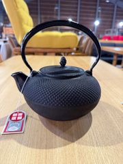 未使用　南部鉄器　鉄瓶　説明書付き