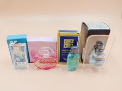 セット品　香水　4点