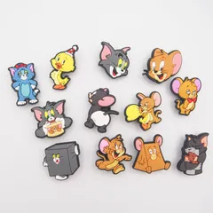 ㉟　トムとジェリー　クロッグサンダル　ジビッツ　12点セット　トム＆ジェリー　トム　ジェリー　タフィー