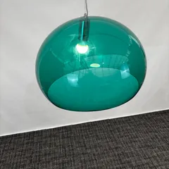 グリーン ドーム型 Kartell/FLY フライ｜Kartell｜カルテルオフィシャルサイト｜イタリア製 家具