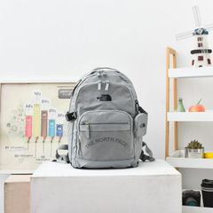【全新品】[ザノースフェイス] THE NORTH FACE　リュック  パック バックパック デイパック ロゴ 通学 男女兼用