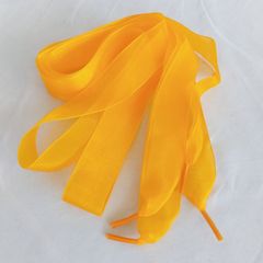 靴ひも　靴紐　リボン　オレンジ　110ｃｍ　幅2.5ｃｍ　2本組