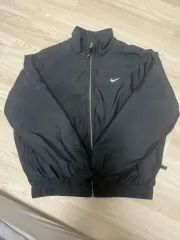 希少　NIKE　ボンバージャケット　XL NIKE ASUNK SOLO SWSH SATIN BMBRJKT BLACK/BLEACHED CORAL