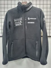 2025年最新】デサント スイスの人気アイテム - メルカリ