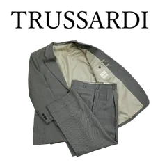 【新品】タグ付き TRUSSARDI トラサルディ 高級スリーピーススーツ 46 新品】タグ付き TRUSSARDI トラサルディ 高級スリーピーススーツ 46
