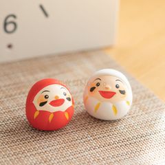 2点 小福達磨 赤/白　だるま インテリア 雑貨 癒しグッズ プレゼント ギフト 陶器 達磨 ダルマ 置物 お歳暮 プチギフト  雑貨 インテリア 内祝い オブジェ  父 母 贈り物 お土産　K5710-5711