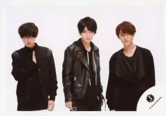 【中古】生写真(ジャニーズ) HiHi Jets/高橋優斗・橋本涼・井上瑞稀/横型/「ジャニーズ銀座2018」グッズ撮影オフショット/公式生写真