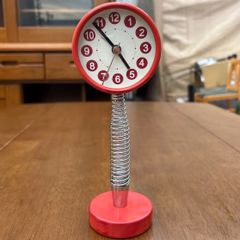 ヴィンテージ ORIENT Night & Day 三角形 置掛け時計 赤 - メルカリ