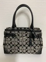 国内正規品美品　COACHコーチ　シグネチャーハンドバッグ　ブラック