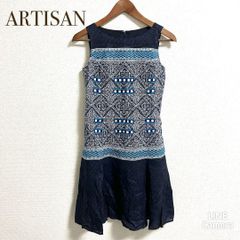 ARTISAN. アルチザン【S】ノースリーブ　ひざ丈ワンピース 総柄 カジュアル フレア