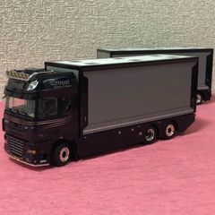 WSI製 1/50scale DAF 家禽運搬コンビトレーラー