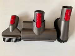 美品　ダイソン　V7、V8、 V10、V11、付属品　ミニモーターヘッド