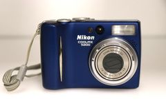 【稼働品】Nikon COOLPIX5200 ブルー