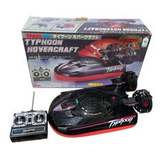 昭和レトロ　ラジコン　タイフーンホバークラフト(充電器セット付)　タイヨー 昭和レトロ ラジコン タイフーンホバークラフト(充電器セット付