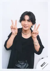 【中古】生写真(STARTO) WEST./藤井流星/上半身/シングル「絶体絶命 / Beautiful / AS ONE」MV＆ジャケ写オフショット/公式生写真