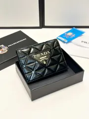 【今日特価】PRADA プラダ ブラック ショート ウォレット兼用カードケース 送料無料 在庫限定セール価格！-WTO輸入3-WTO輸入3
