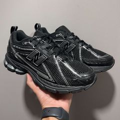 【新品未使用】New Balance(ニューバランス) 1906R  M1906RCH
