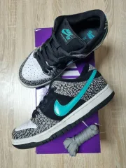 2025年最新】nike sb dunk low elephantの人気アイテム - メルカリ