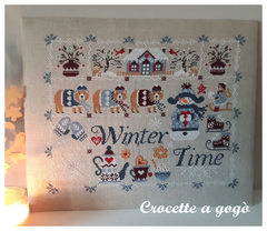 🟩⬜🟥 イタリア クロスステッチ 図案 チャート  🧡Crocette a gogo  クロセット・ア・ゴゴ 🧡🔸Winter time🔸◆冬時間◆可愛い サンプラー お洒落 冬 ポット 雪