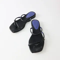 ☆Odette e Odile ビジュー サンダル　黒　24.5☆ ODETTE E ODILE（オデットエオディール）の「ビジューダブル