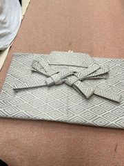 貸衣装処分品 　正絹 正絹 袴白ひし形袴　　2尺3寸 練習用