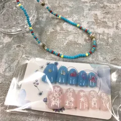 格安！【春フェア】モチーフハンドメイド2点セット　ネイルチップ　ネックレス　ビーズ