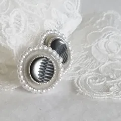 ☆1点のみ！☆ビンテージボタン使用☆イヤリング(ピアスに加工もできます)☆007