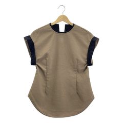 新品未使用deres breezy tops Brynn ベージュ　トップス 新品未使用deres breezy tops Brynn ベージュ トップス - メルカリ